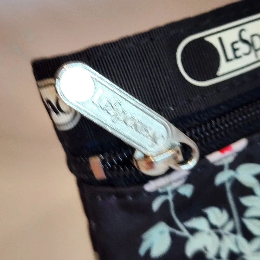 LeSportsac Botanical Floral Print Cosmetic Pouch Black Pink Lining Ripstop Bag